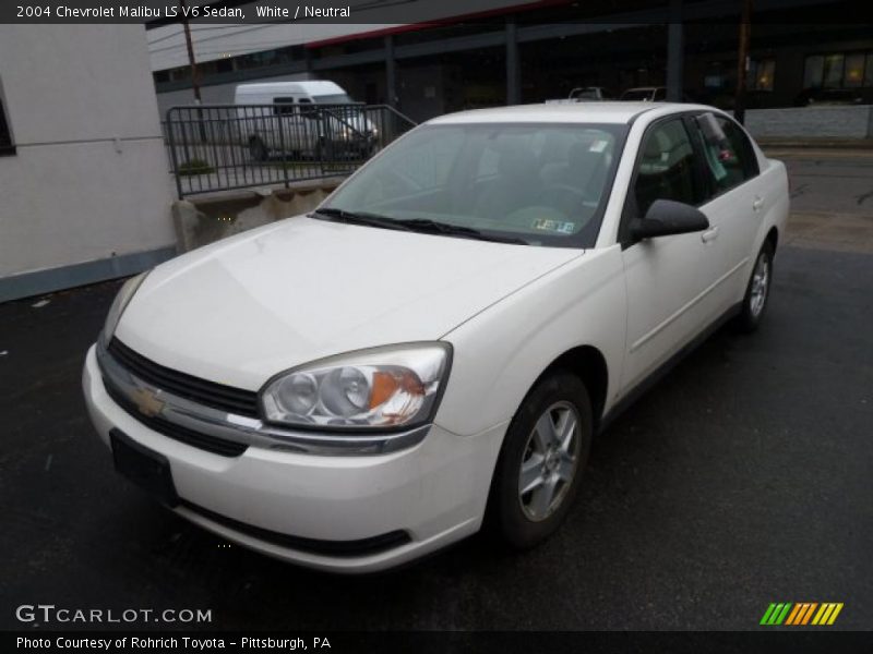 White / Neutral 2004 Chevrolet Malibu LS V6 Sedan