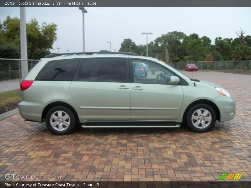 Silver Pine Mica / Taupe 2009 Toyota Sienna XLE