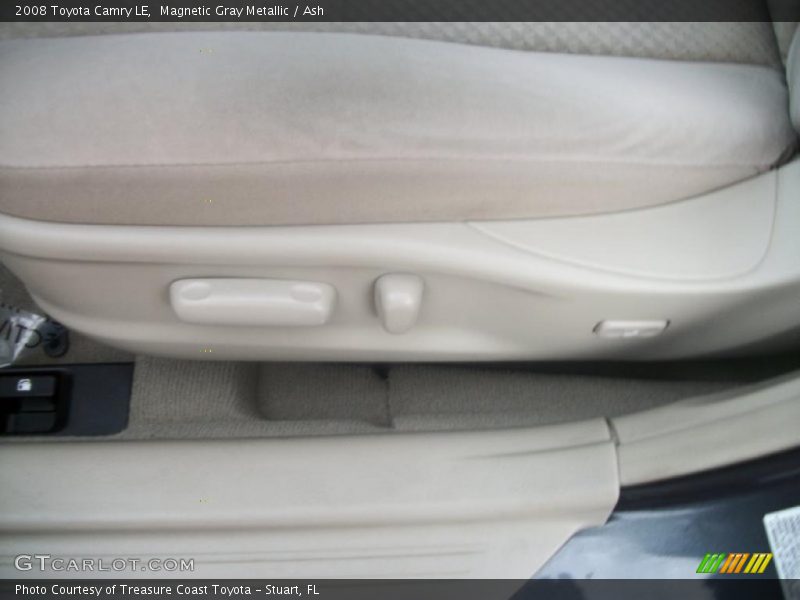 Magnetic Gray Metallic / Ash 2008 Toyota Camry LE