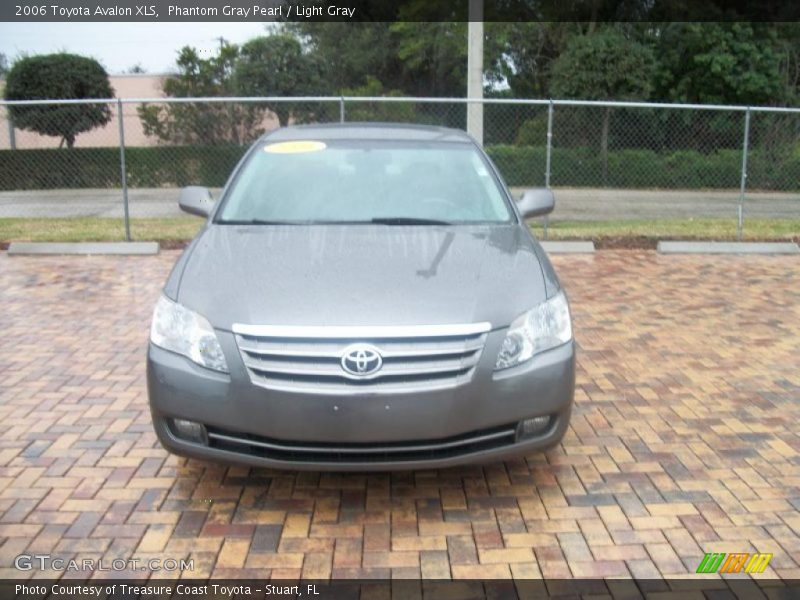 Phantom Gray Pearl / Light Gray 2006 Toyota Avalon XLS
