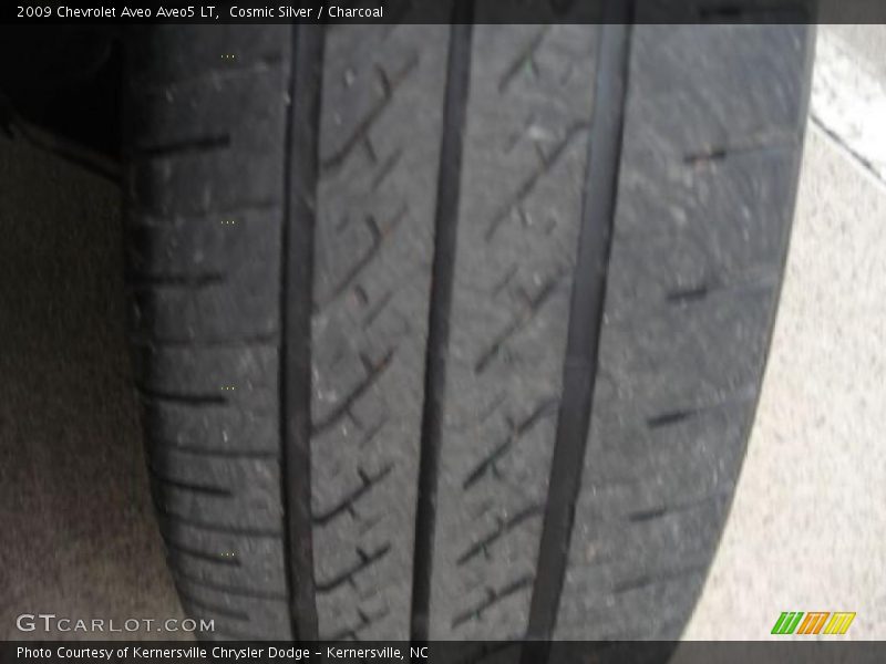 Cosmic Silver / Charcoal 2009 Chevrolet Aveo Aveo5 LT