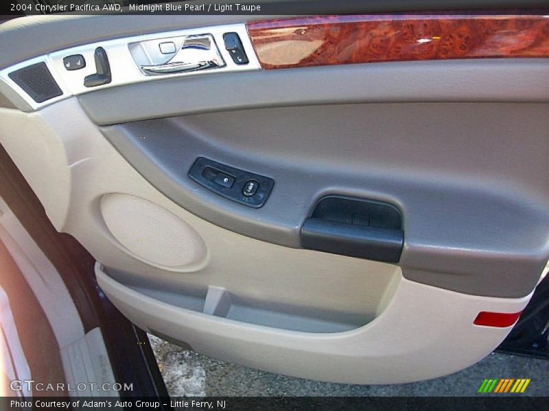 Midnight Blue Pearl / Light Taupe 2004 Chrysler Pacifica AWD