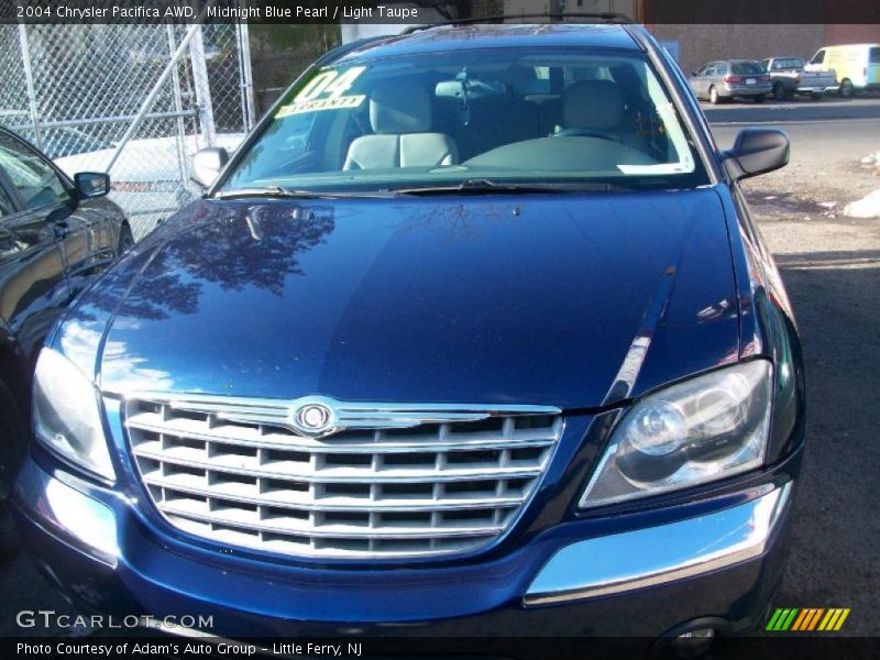 Midnight Blue Pearl / Light Taupe 2004 Chrysler Pacifica AWD