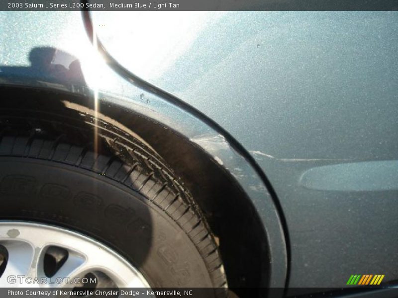 Medium Blue / Light Tan 2003 Saturn L Series L200 Sedan