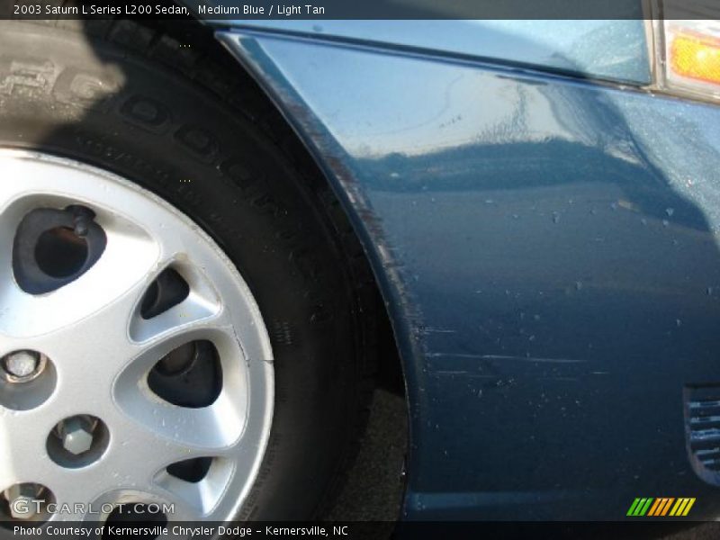Medium Blue / Light Tan 2003 Saturn L Series L200 Sedan