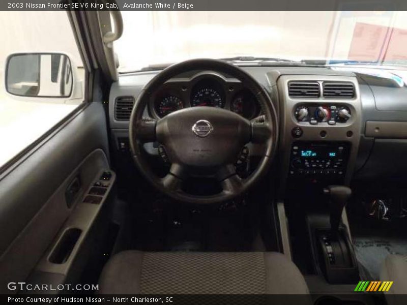 Avalanche White / Beige 2003 Nissan Frontier SE V6 King Cab