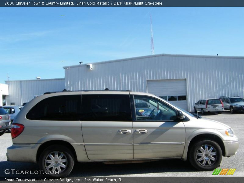 Linen Gold Metallic / Dark Khaki/Light Graystone 2006 Chrysler Town & Country Limited