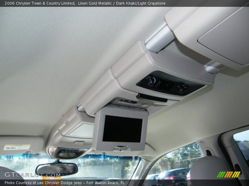 Linen Gold Metallic / Dark Khaki/Light Graystone 2006 Chrysler Town & Country Limited
