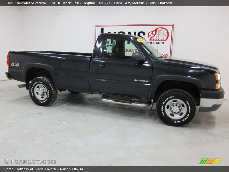 Dark Gray Metallic / Dark Charcoal 2005 Chevrolet Silverado 2500HD Work Truck Regular Cab 4x4