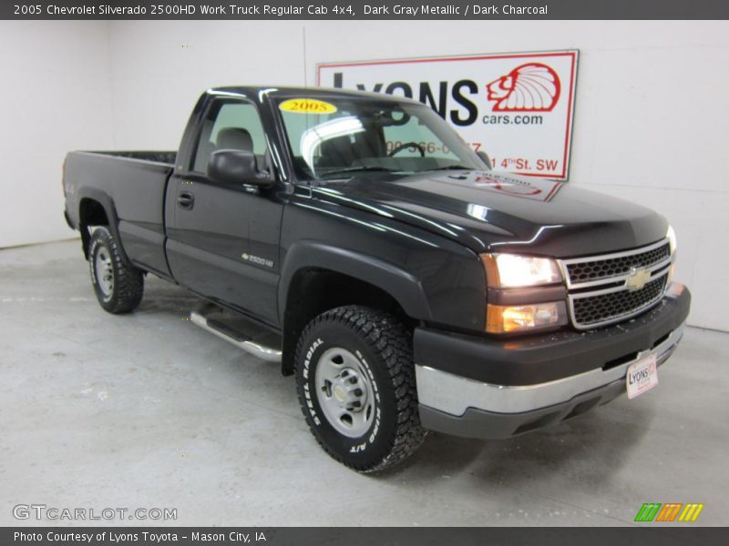 Dark Gray Metallic / Dark Charcoal 2005 Chevrolet Silverado 2500HD Work Truck Regular Cab 4x4