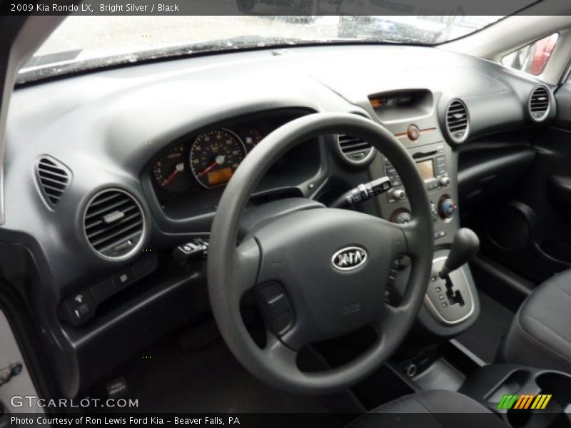 Bright Silver / Black 2009 Kia Rondo LX