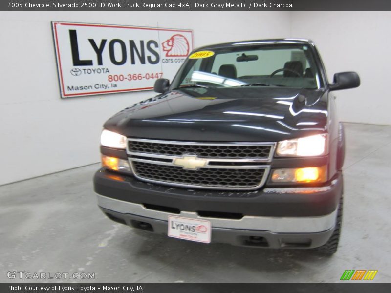 Dark Gray Metallic / Dark Charcoal 2005 Chevrolet Silverado 2500HD Work Truck Regular Cab 4x4
