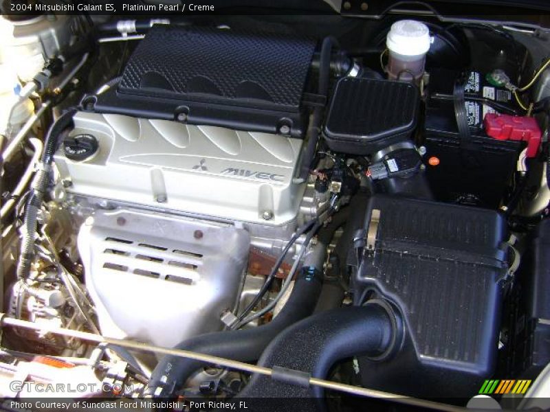 Platinum Pearl / Creme 2004 Mitsubishi Galant ES