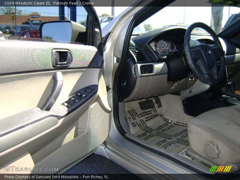 Platinum Pearl / Creme 2004 Mitsubishi Galant ES