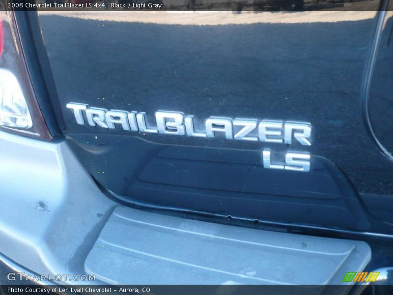 Black / Light Gray 2008 Chevrolet TrailBlazer LS 4x4