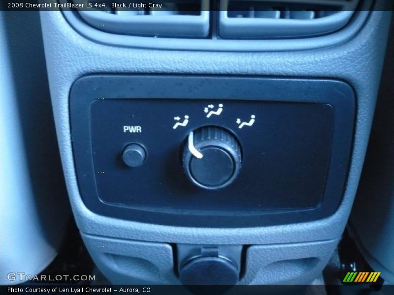 Black / Light Gray 2008 Chevrolet TrailBlazer LS 4x4