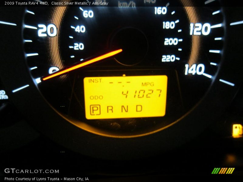 Classic Silver Metallic / Ash Gray 2009 Toyota RAV4 4WD