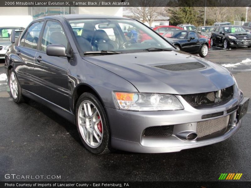 Front 3/4 View of 2006 Lancer Evolution IX
