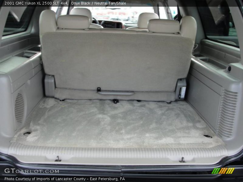 Onyx Black / Neutral Tan/Shale 2001 GMC Yukon XL 2500 SLT 4x4