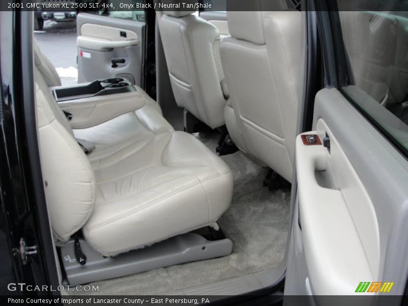 Onyx Black / Neutral Tan/Shale 2001 GMC Yukon XL 2500 SLT 4x4