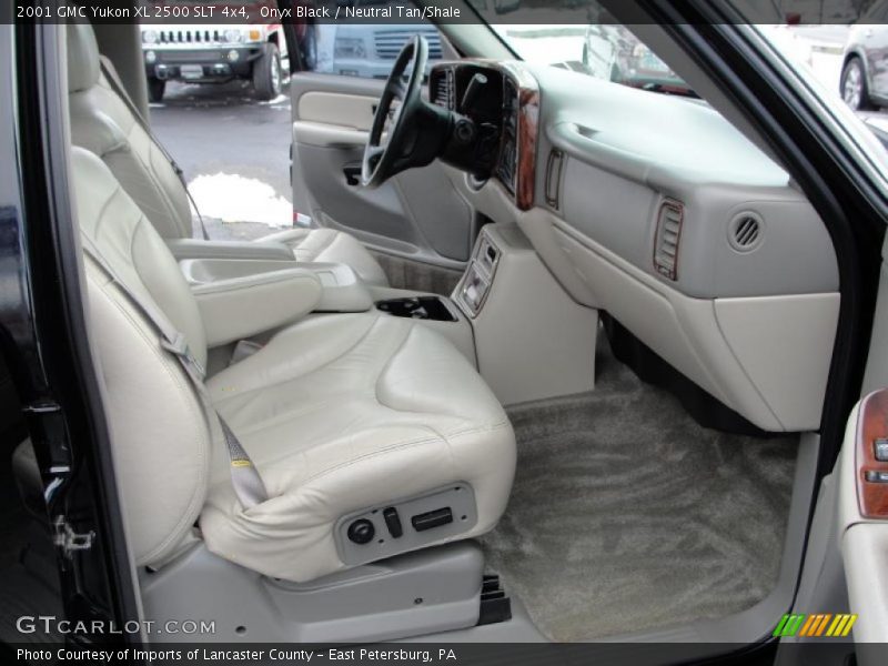 Onyx Black / Neutral Tan/Shale 2001 GMC Yukon XL 2500 SLT 4x4