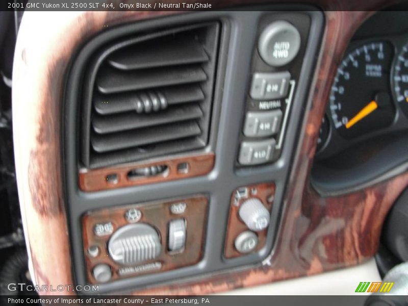 Onyx Black / Neutral Tan/Shale 2001 GMC Yukon XL 2500 SLT 4x4