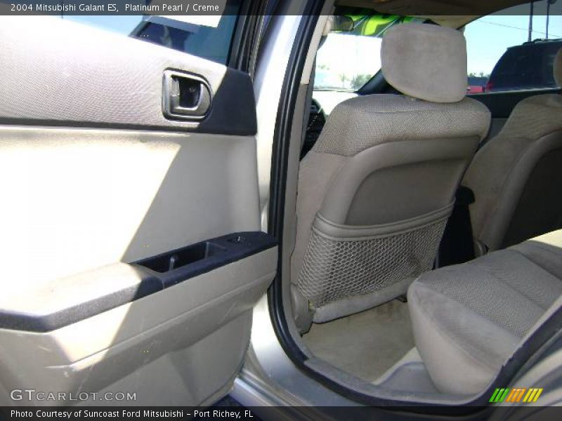 Platinum Pearl / Creme 2004 Mitsubishi Galant ES