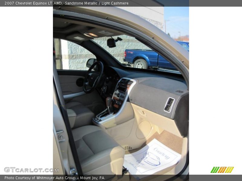 Sandstone Metallic / Light Cashmere 2007 Chevrolet Equinox LT AWD
