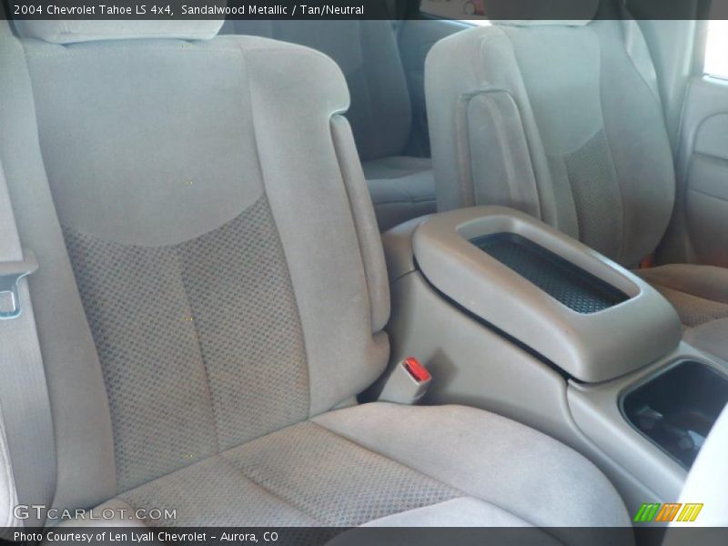 Sandalwood Metallic / Tan/Neutral 2004 Chevrolet Tahoe LS 4x4