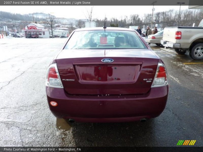 Merlot Metallic / Light Stone 2007 Ford Fusion SE V6 AWD