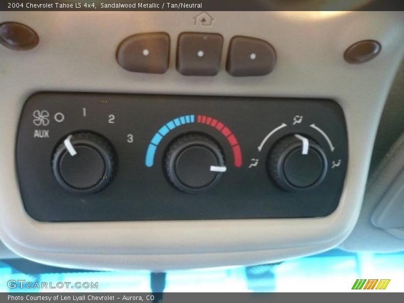 Sandalwood Metallic / Tan/Neutral 2004 Chevrolet Tahoe LS 4x4