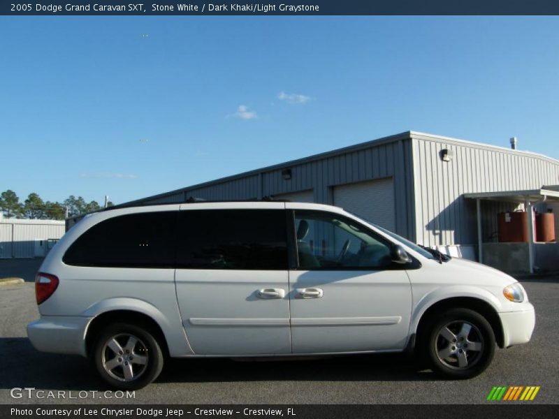 Stone White / Dark Khaki/Light Graystone 2005 Dodge Grand Caravan SXT