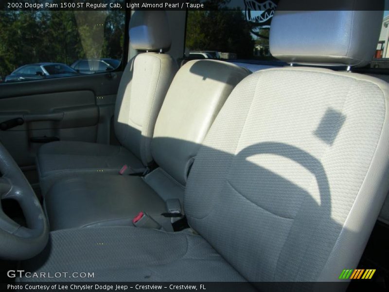 Light Almond Pearl / Taupe 2002 Dodge Ram 1500 ST Regular Cab