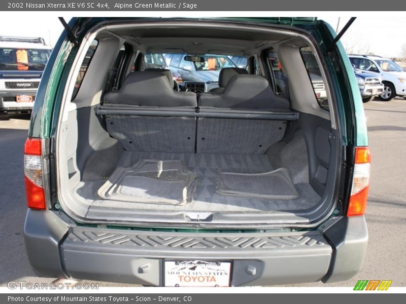  2002 Xterra XE V6 SC 4x4 Trunk