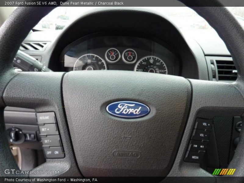 Dune Pearl Metallic / Charcoal Black 2007 Ford Fusion SE V6 AWD