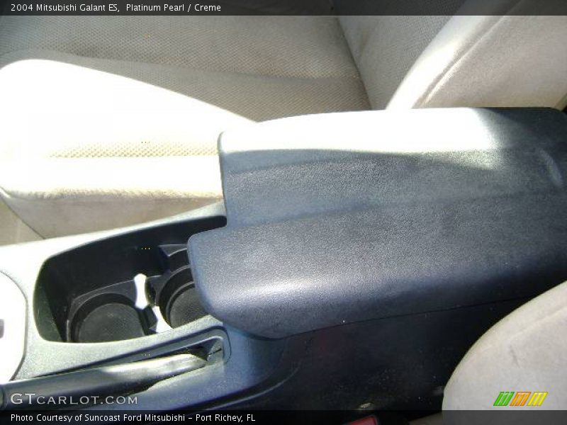 Platinum Pearl / Creme 2004 Mitsubishi Galant ES