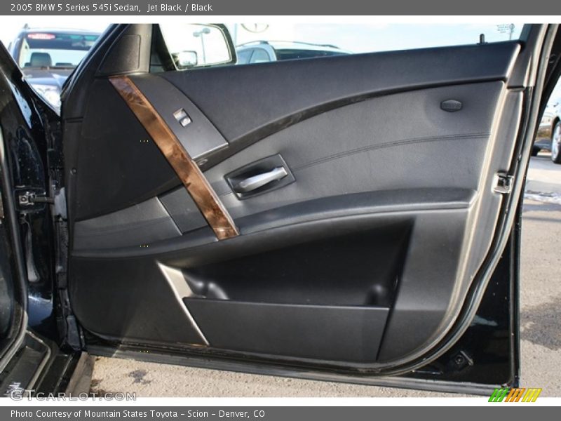 Jet Black / Black 2005 BMW 5 Series 545i Sedan