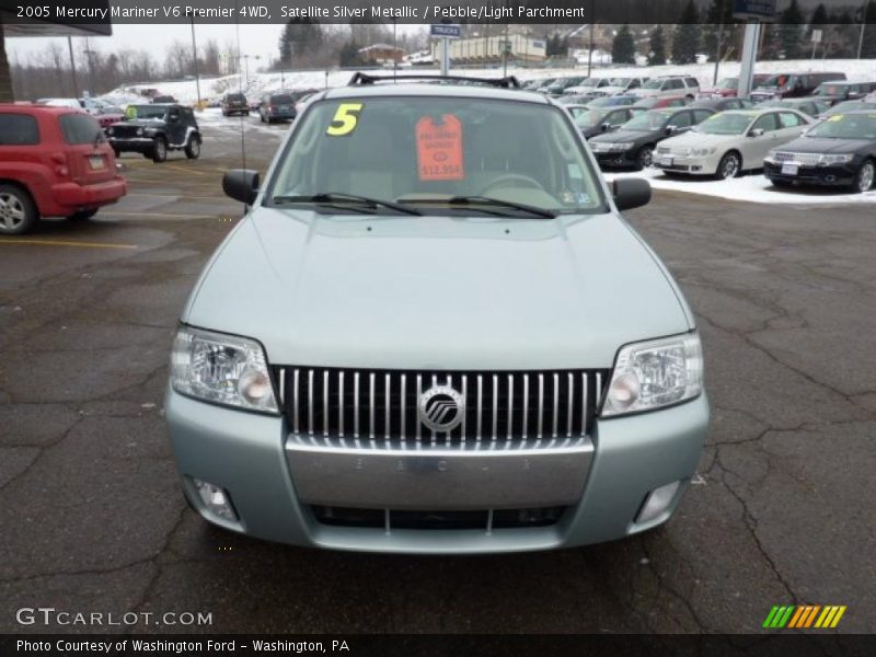 Satellite Silver Metallic / Pebble/Light Parchment 2005 Mercury Mariner V6 Premier 4WD