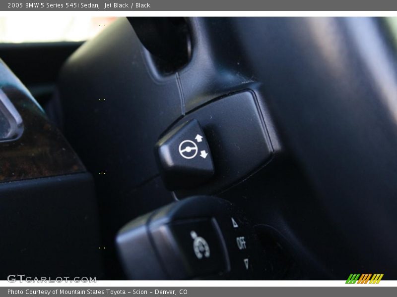 Jet Black / Black 2005 BMW 5 Series 545i Sedan