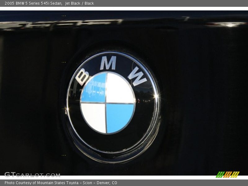 Jet Black / Black 2005 BMW 5 Series 545i Sedan