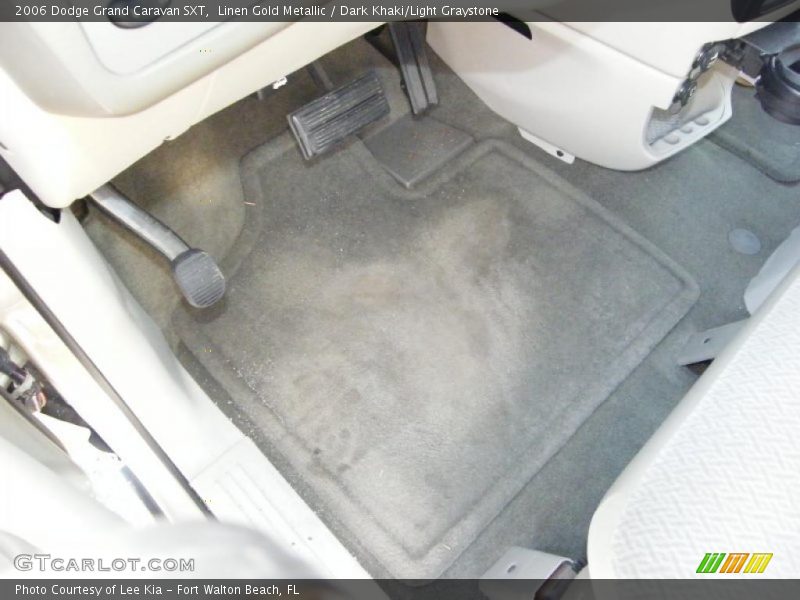 Linen Gold Metallic / Dark Khaki/Light Graystone 2006 Dodge Grand Caravan SXT