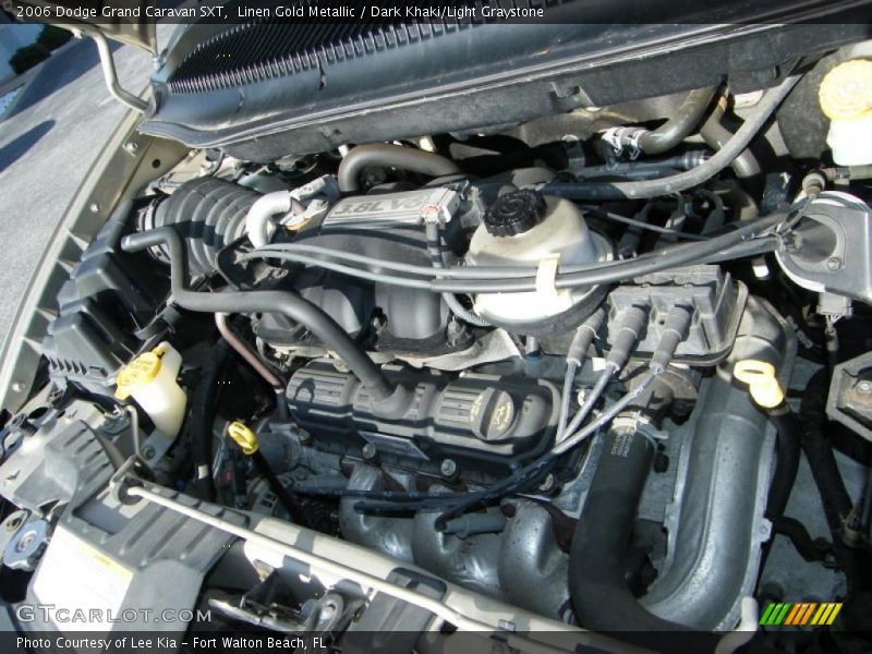 Linen Gold Metallic / Dark Khaki/Light Graystone 2006 Dodge Grand Caravan SXT