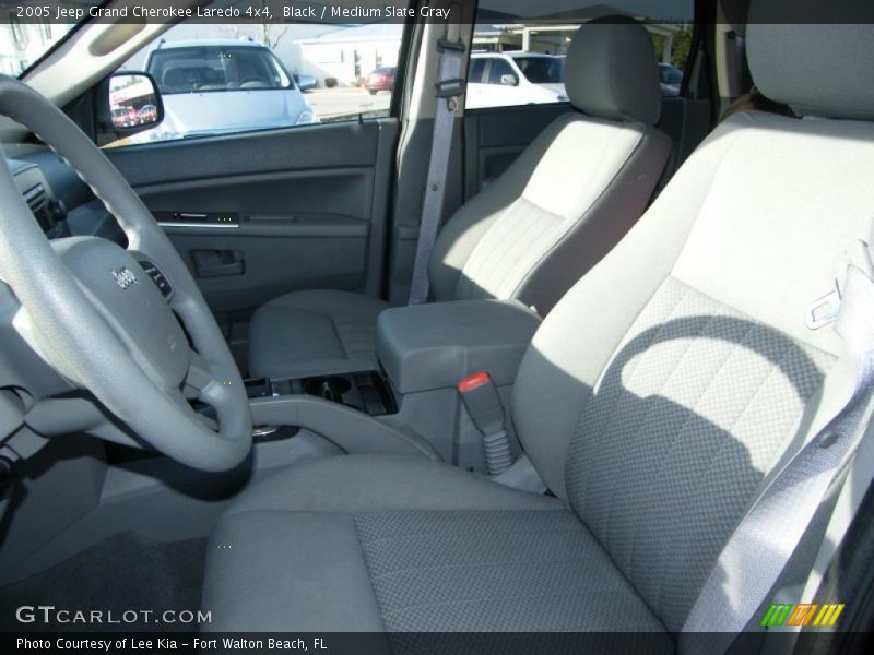 Black / Medium Slate Gray 2005 Jeep Grand Cherokee Laredo 4x4