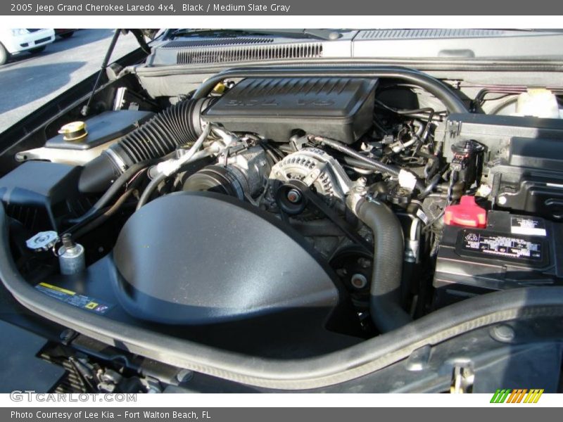 Black / Medium Slate Gray 2005 Jeep Grand Cherokee Laredo 4x4