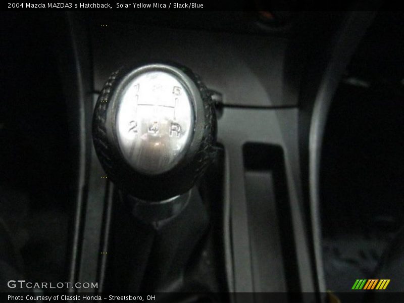  2004 MAZDA3 s Hatchback 5 Speed Manual Shifter