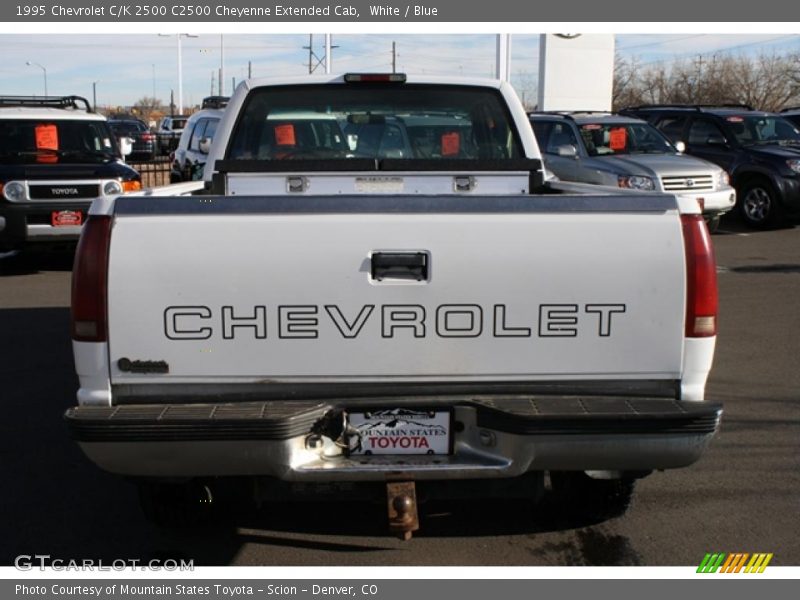 White / Blue 1995 Chevrolet C/K 2500 C2500 Cheyenne Extended Cab