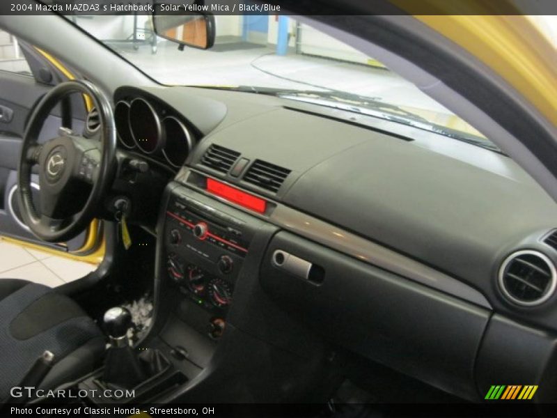 Solar Yellow Mica / Black/Blue 2004 Mazda MAZDA3 s Hatchback