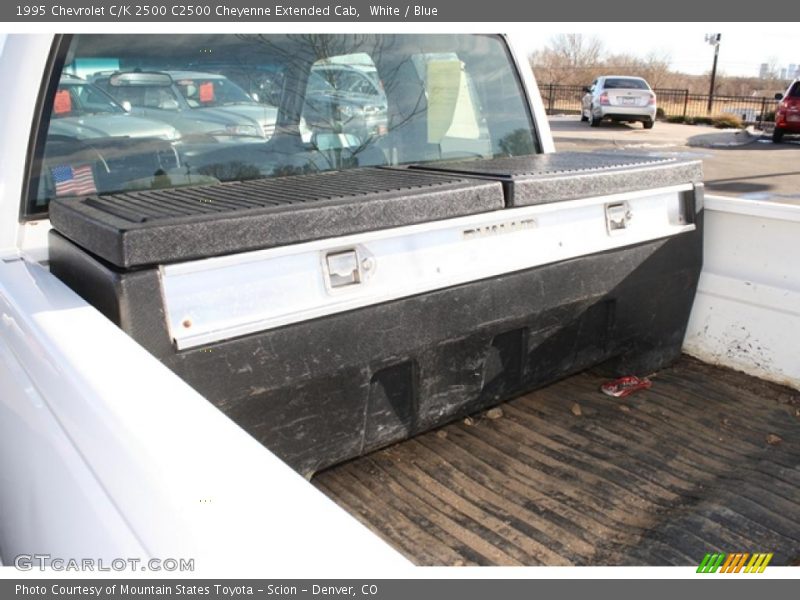 White / Blue 1995 Chevrolet C/K 2500 C2500 Cheyenne Extended Cab