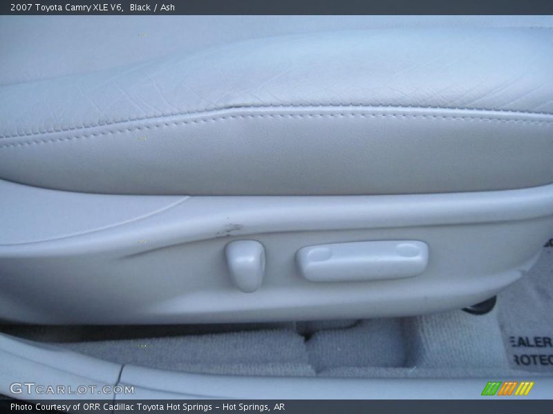 Black / Ash 2007 Toyota Camry XLE V6