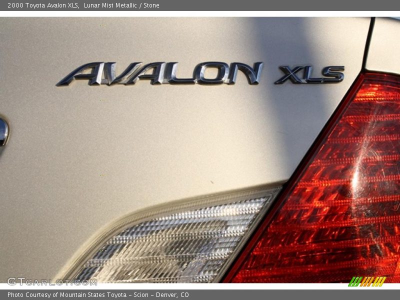 Lunar Mist Metallic / Stone 2000 Toyota Avalon XLS